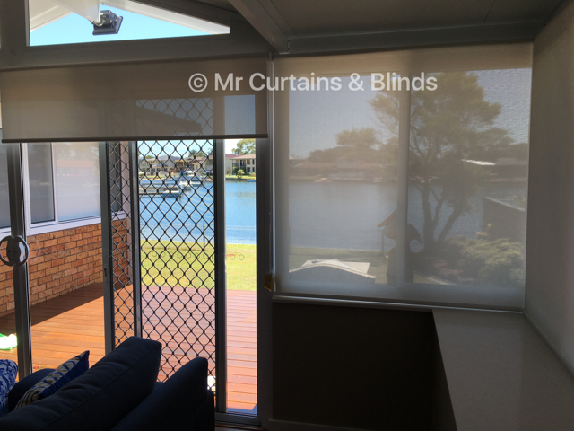 Screen roller blinds Saint Huberts Island
